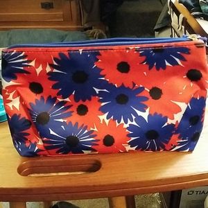 Estee Lauder cosmetics bag.